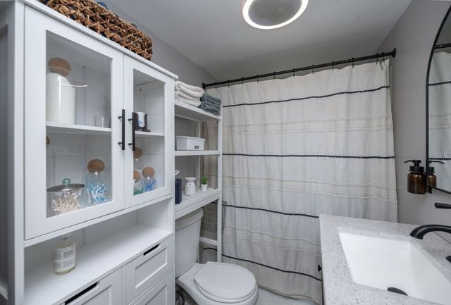102 Evans St, Homewood, PA 15010