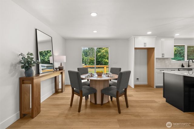 6312 Glenwood Drive SW, Olympia, WA 98512