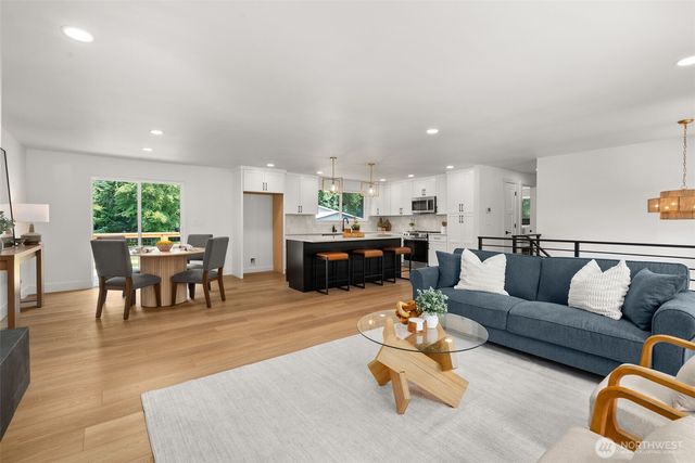 6312 Glenwood Drive SW, Olympia, WA 98512