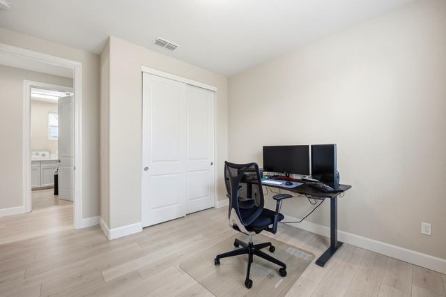 1196 Wildrose Drive, Hollister, CA 95023