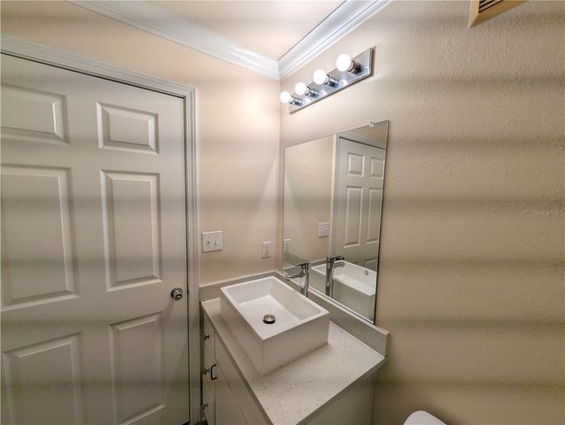 18113 STERLING GATE CIRCLE 18113, Tampa, FL 33647