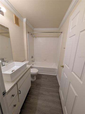 18113 STERLING GATE CIRCLE 18113, Tampa, FL 33647