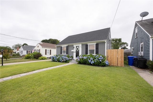 121 Fuller Street, Pawtucket, RI 02861