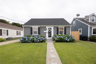 121 Fuller Street, Pawtucket, RI 02861