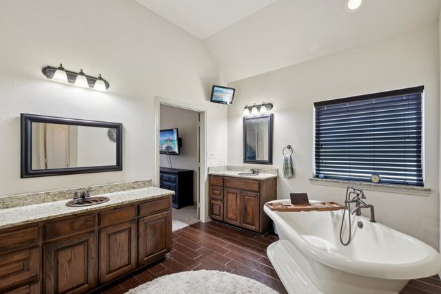 532 Hubbard Circle, Nevada, TX 75173