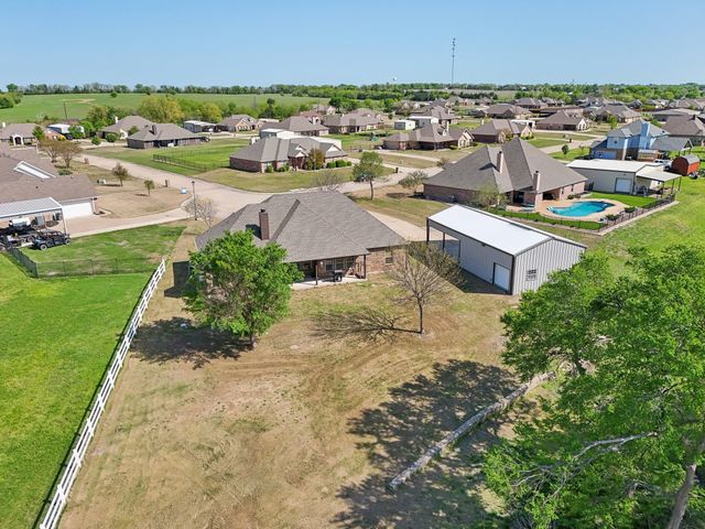 532 Hubbard Circle, Nevada, TX 75173