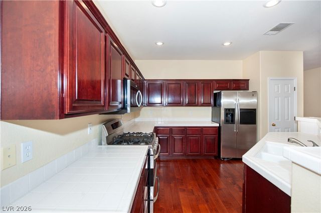 10338 QUEENS CHURCH Avenue 0, Las Vegas, NV 89135