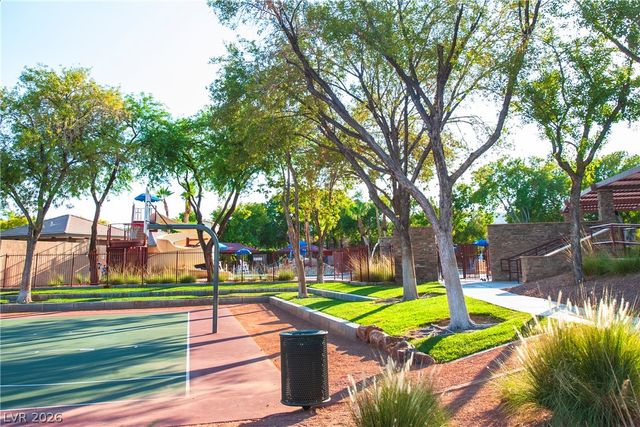 10338 QUEENS CHURCH Avenue 0, Las Vegas, NV 89135