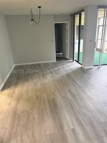 2590 N Carambola Cir N 1877, Coconut Creek, FL 33066