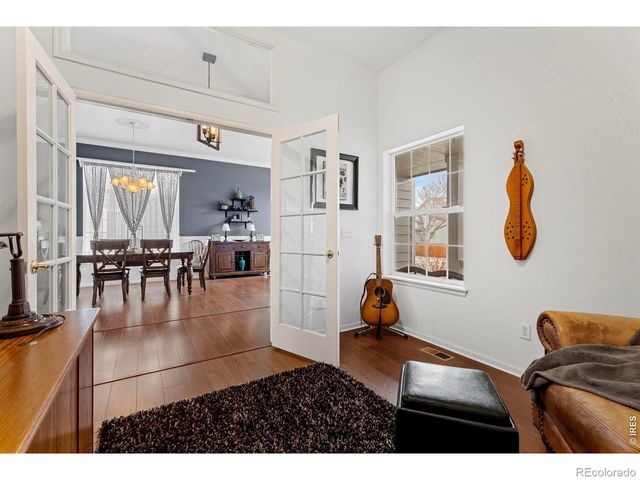 5870 Summerset Avenue, Longmont, CO 80504