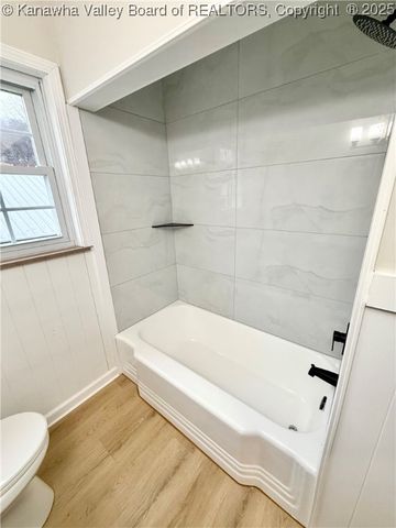 1828 18th Street, Nitro, WV 25213