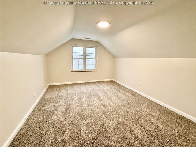 1828 18th Street, Nitro, WV 25213