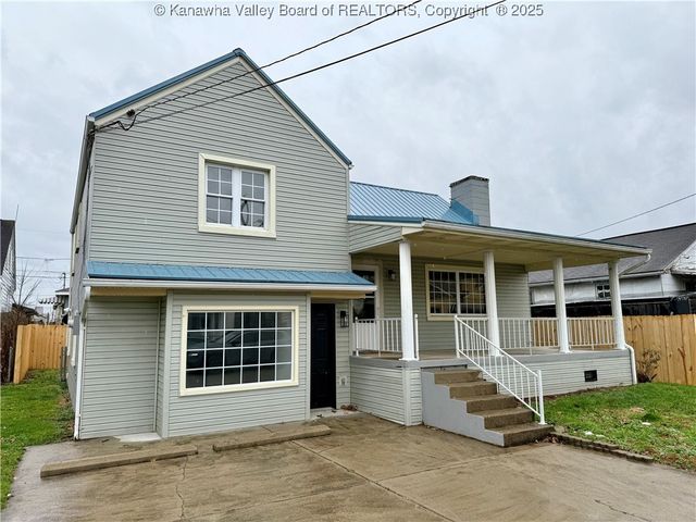 1828 18th Street, Nitro, WV 25213