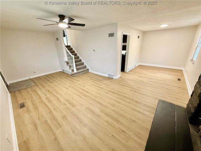 1828 18th Street, Nitro, WV 25213