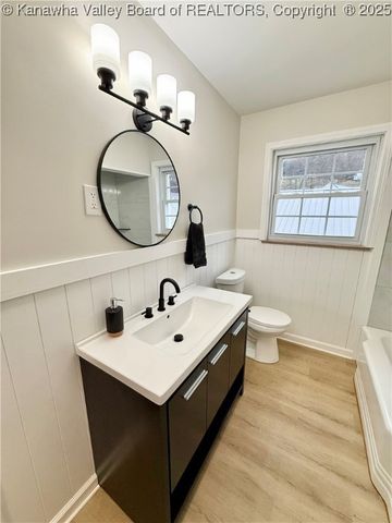 1828 18th Street, Nitro, WV 25213