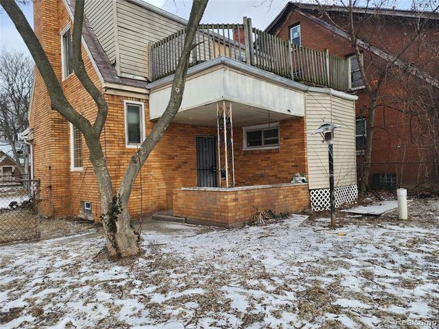 15000 Mayfield Street, Detroit, MI 48205