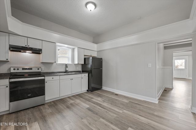 120 S Kyle St, Knoxville, TN 37915