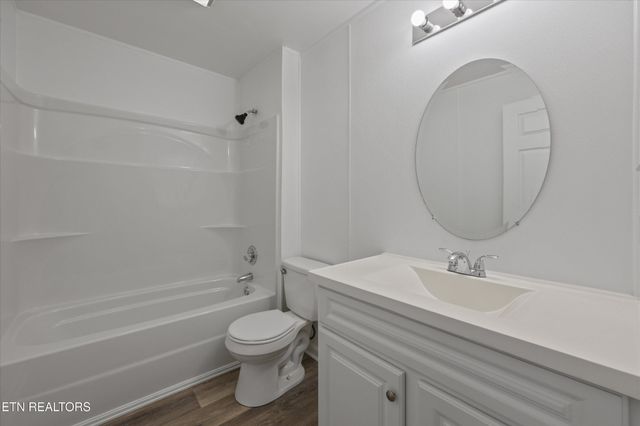 120 S Kyle St, Knoxville, TN 37915