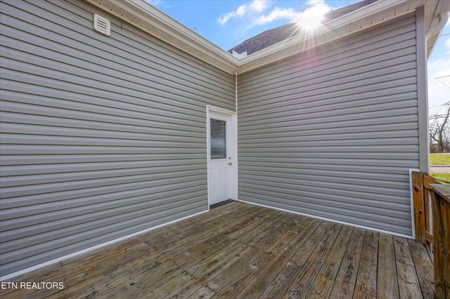 120 S Kyle St, Knoxville, TN 37915