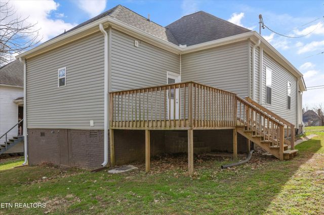 120 S Kyle St, Knoxville, TN 37915