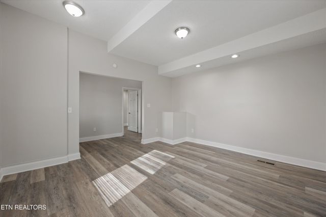 120 S Kyle St, Knoxville, TN 37915