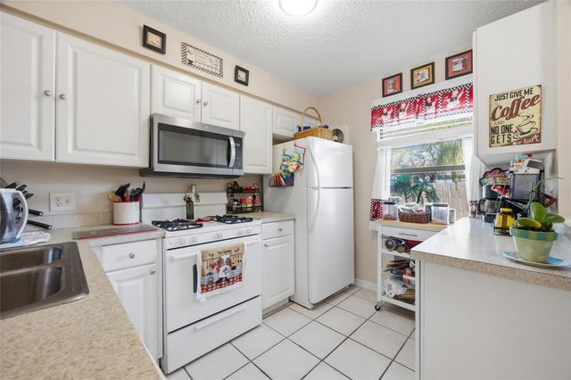 1165 MISSION CIRCLE 53F, Clearwater, FL 33759