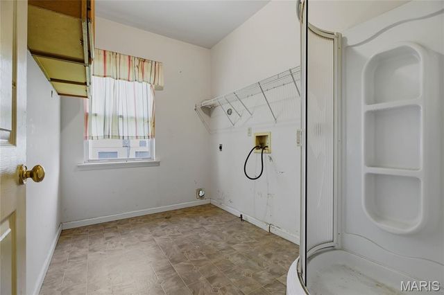 7637 River Walk Court, St Louis, MO 63129