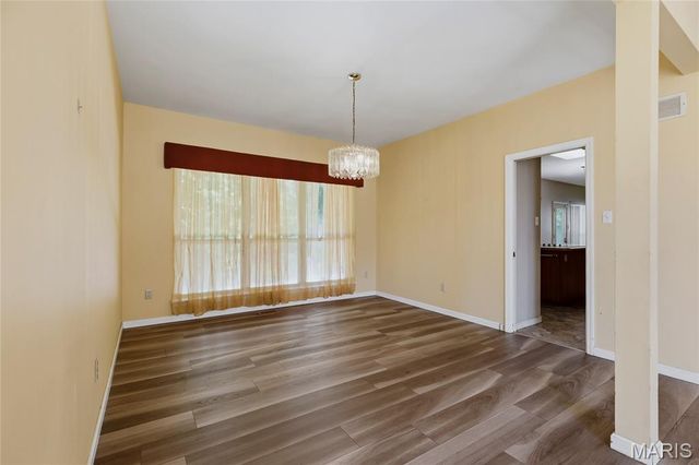 7637 River Walk Court, St Louis, MO 63129