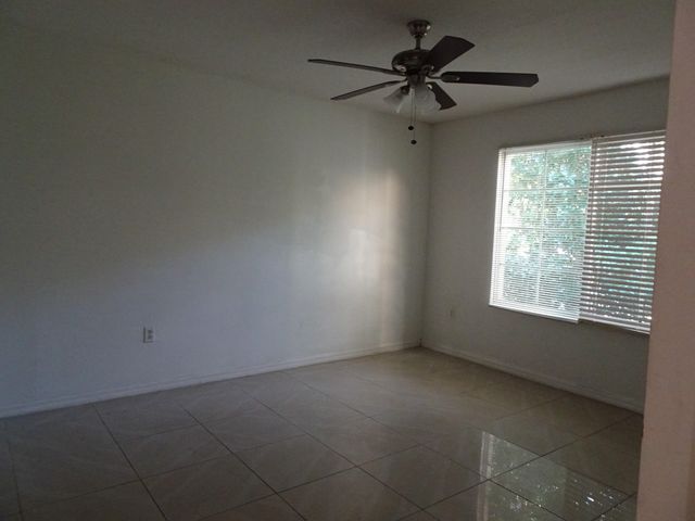 4241 San Marino Boulevard 208, West Palm Beach, FL 33409