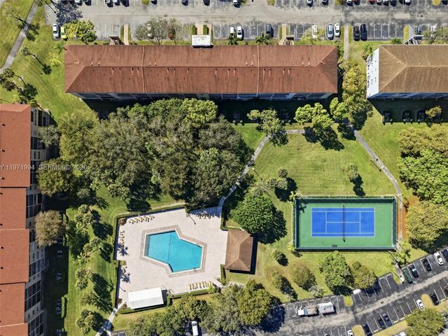 1551 SW 135th Terrace 201G, Pembroke Pines, FL 33027