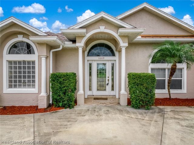 1609 Duane Palmer Boulevard, Sebring, FL 33876