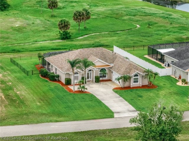 1609 Duane Palmer Boulevard, Sebring, FL 33876