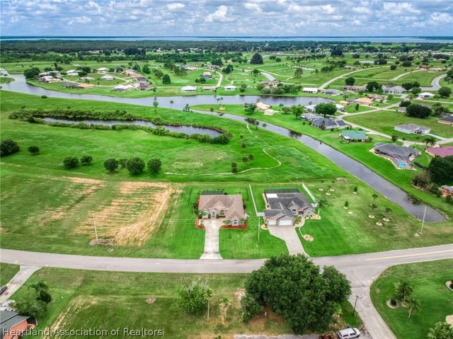 1609 Duane Palmer Boulevard, Sebring, FL 33876