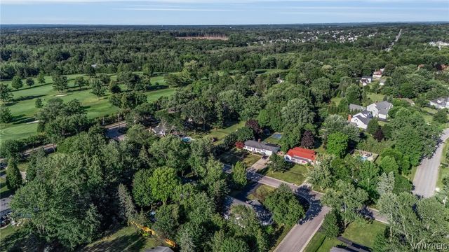 16 South Lane, Orchard Park, NY 14127