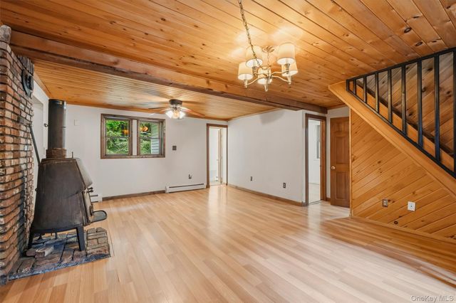 425 Old Dutch Hollow Road, Monroe, NY 10950