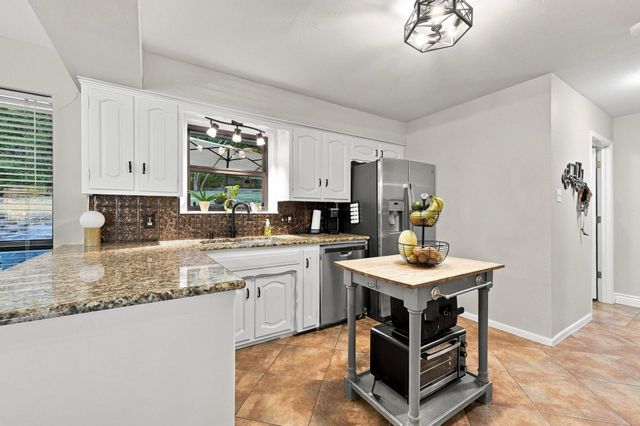 247 Don., Pottsboro, TX 75076