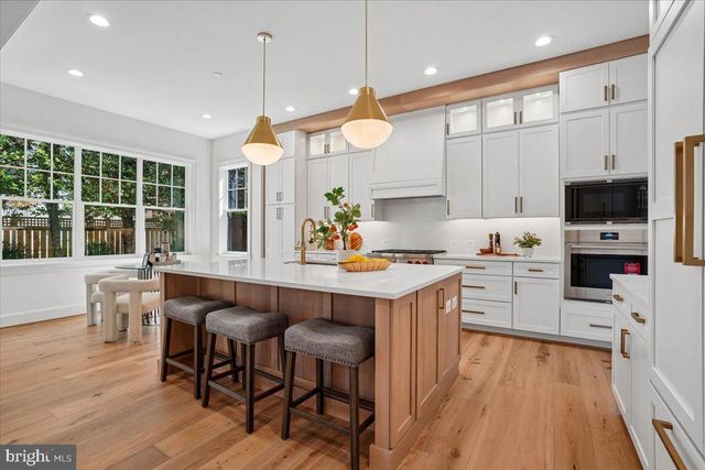4807 DERUSSEY PKWY, Chevy Chase, MD 20815