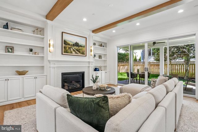 4807 DERUSSEY PKWY, Chevy Chase, MD 20815