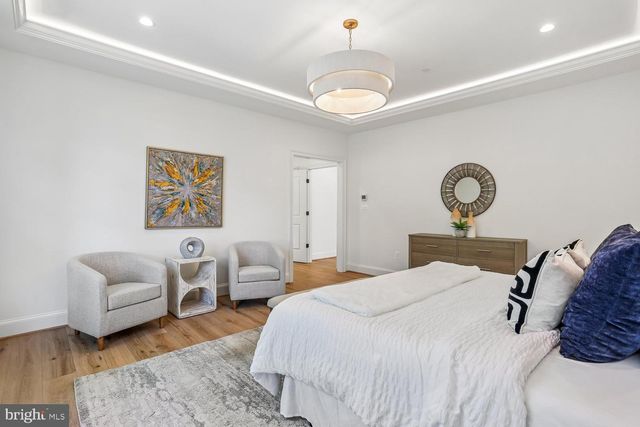 4807 DERUSSEY PKWY, Chevy Chase, MD 20815