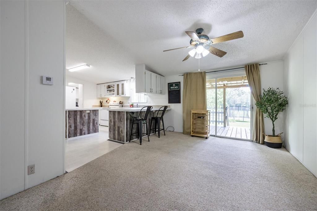 Image 12 of property listing at 6527 SE 155TH STREET, Hawthorne, FL 32640