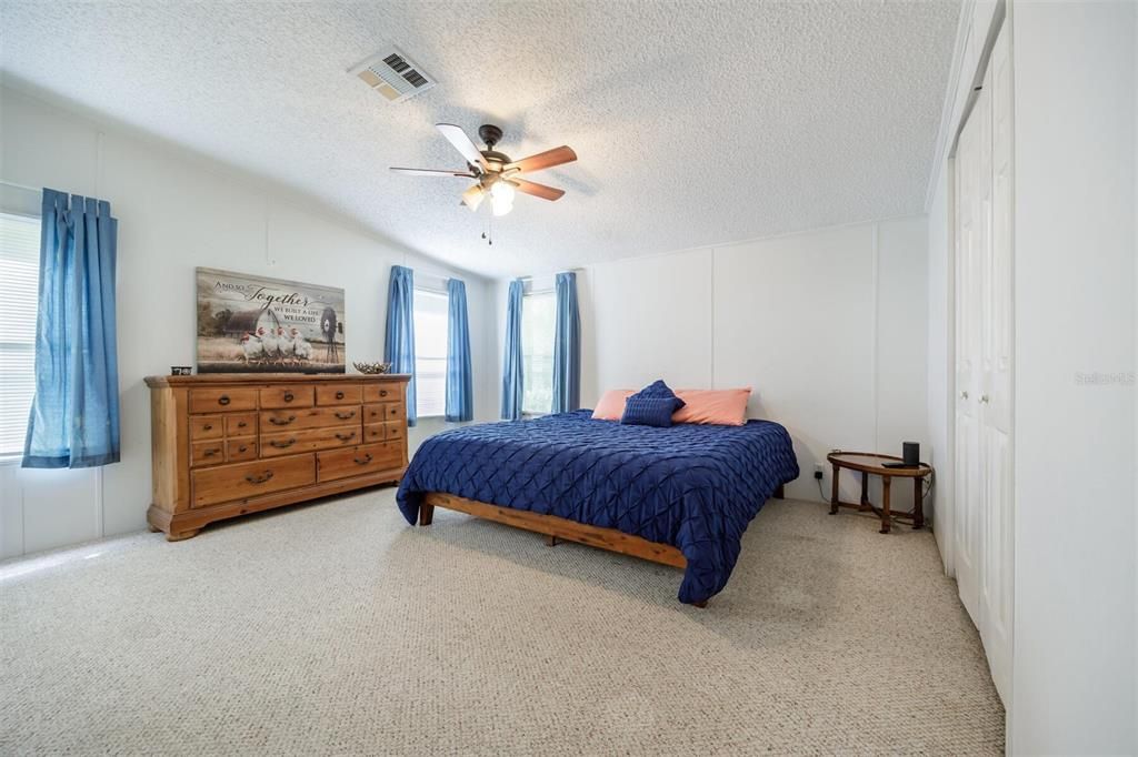 Image 19 of property listing at 6527 SE 155TH STREET, Hawthorne, FL 32640