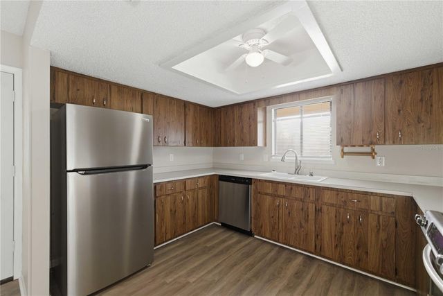 10040 SW 98TH AVENUE, Ocala, FL 34481