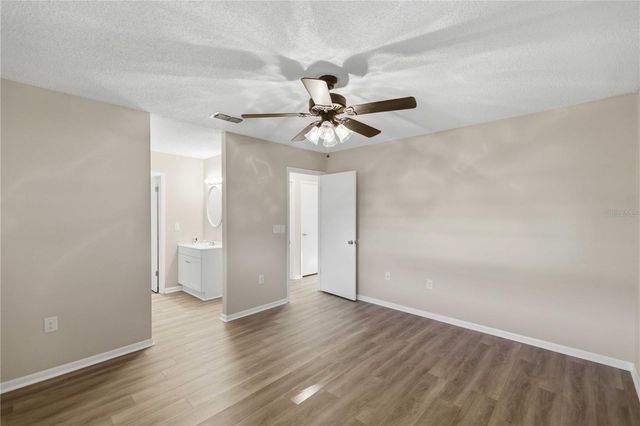 10040 SW 98TH AVENUE, Ocala, FL 34481