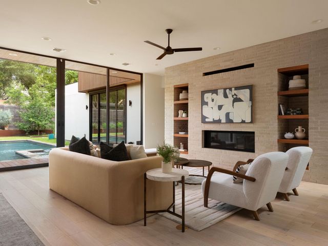 2104 Ann Arbor Ave, Austin, TX 78704