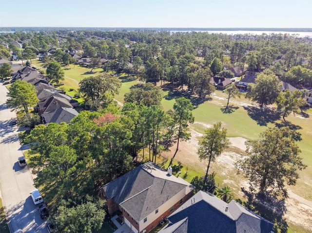 8402 Hunters Village Drive, Humble, TX 77346