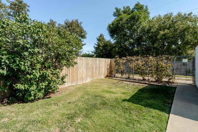 4721 CHEROKEE Trail, Amarillo, TX 79109