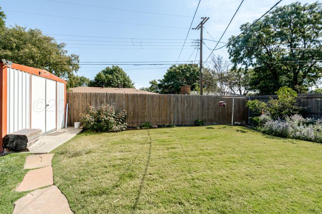 4721 CHEROKEE Trail, Amarillo, TX 79109