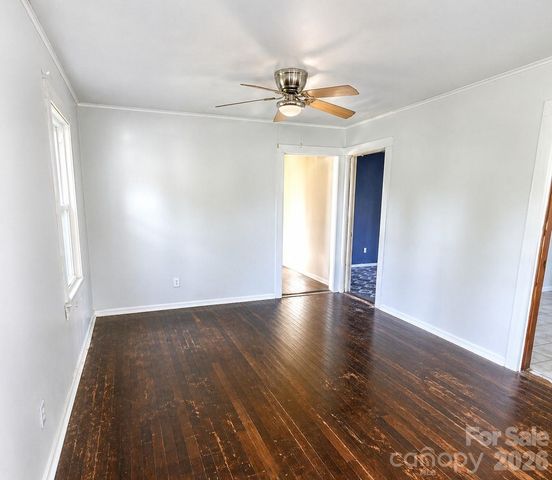 901 State Street Ext, Marion, NC 28752