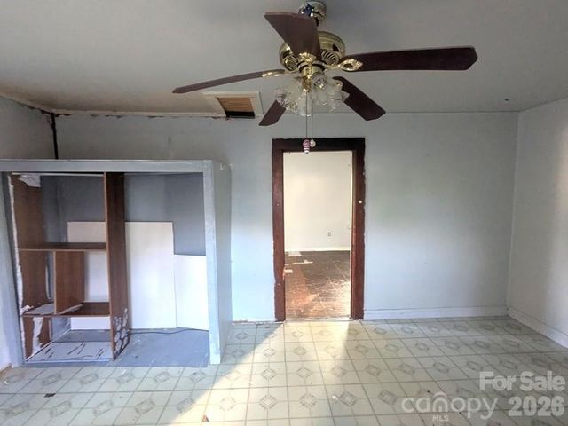 901 State Street Ext, Marion, NC 28752