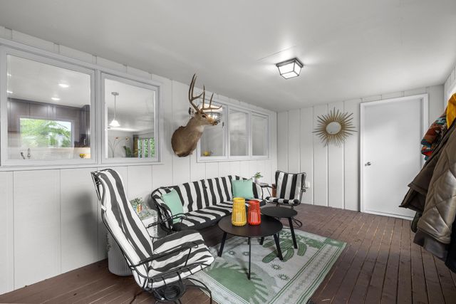 443 23rd St NW, Minot, ND 58703
